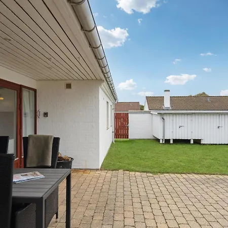 Awesome In Pandrup With Kitchen Holiday home
