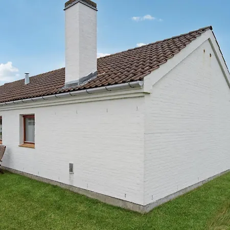 Vakantiehuis Klitvej With Shower Rødhus